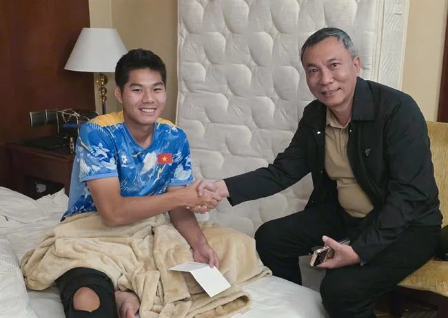 Hình ảnh minh họa bảo mật tài khoản người dùng tại 98win xổ số, với các biểu tượng khóa và khiên bảo vệ